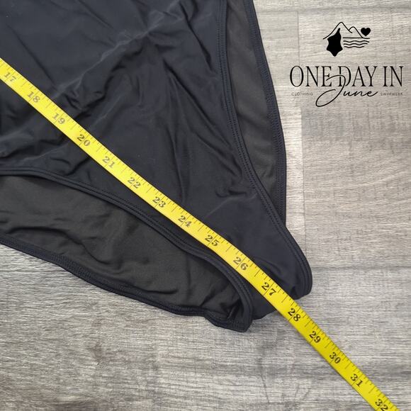 Aleumdr One Piece Swimsuit Size XL - Picture 3 of 4